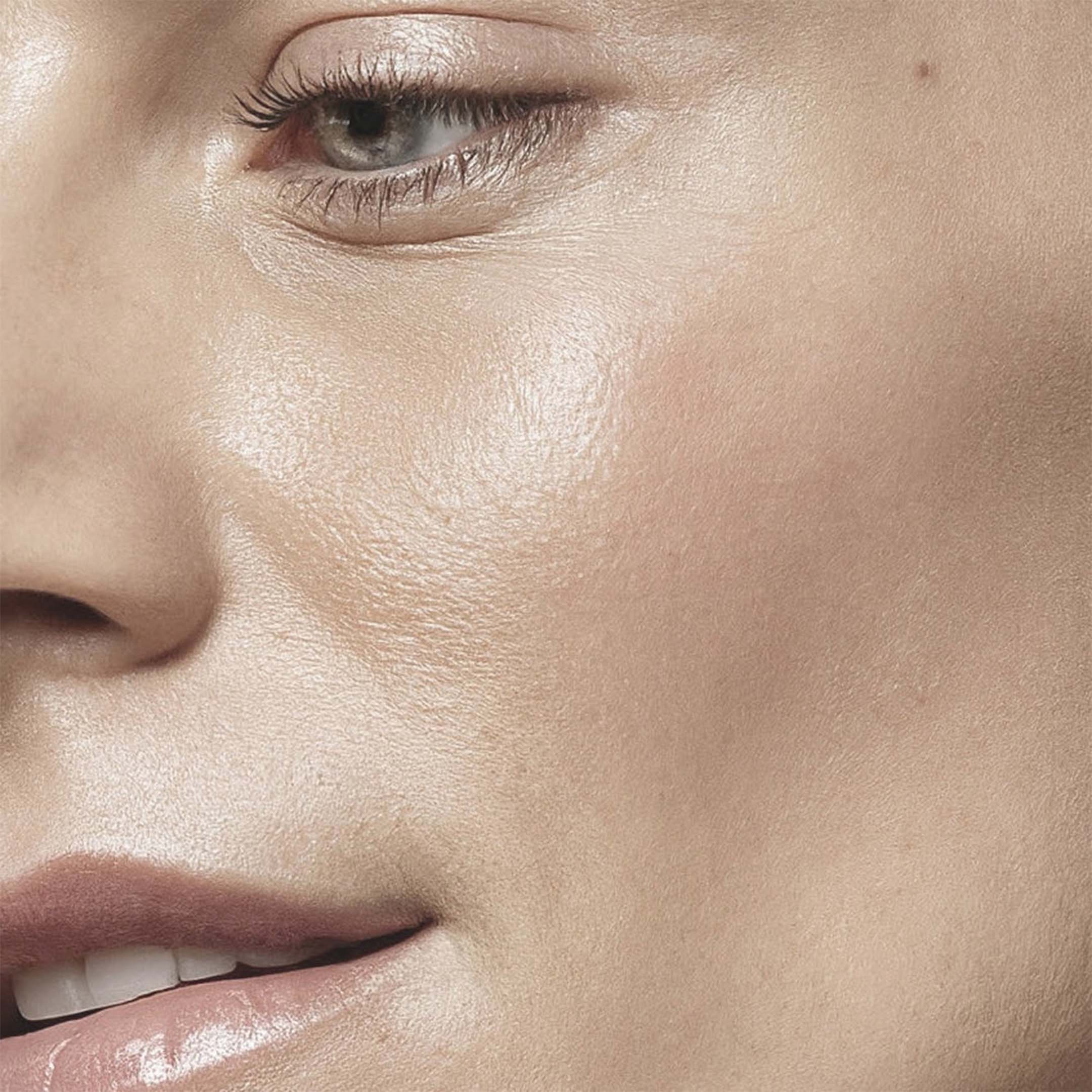 Face Lifting Complex II - Image 2