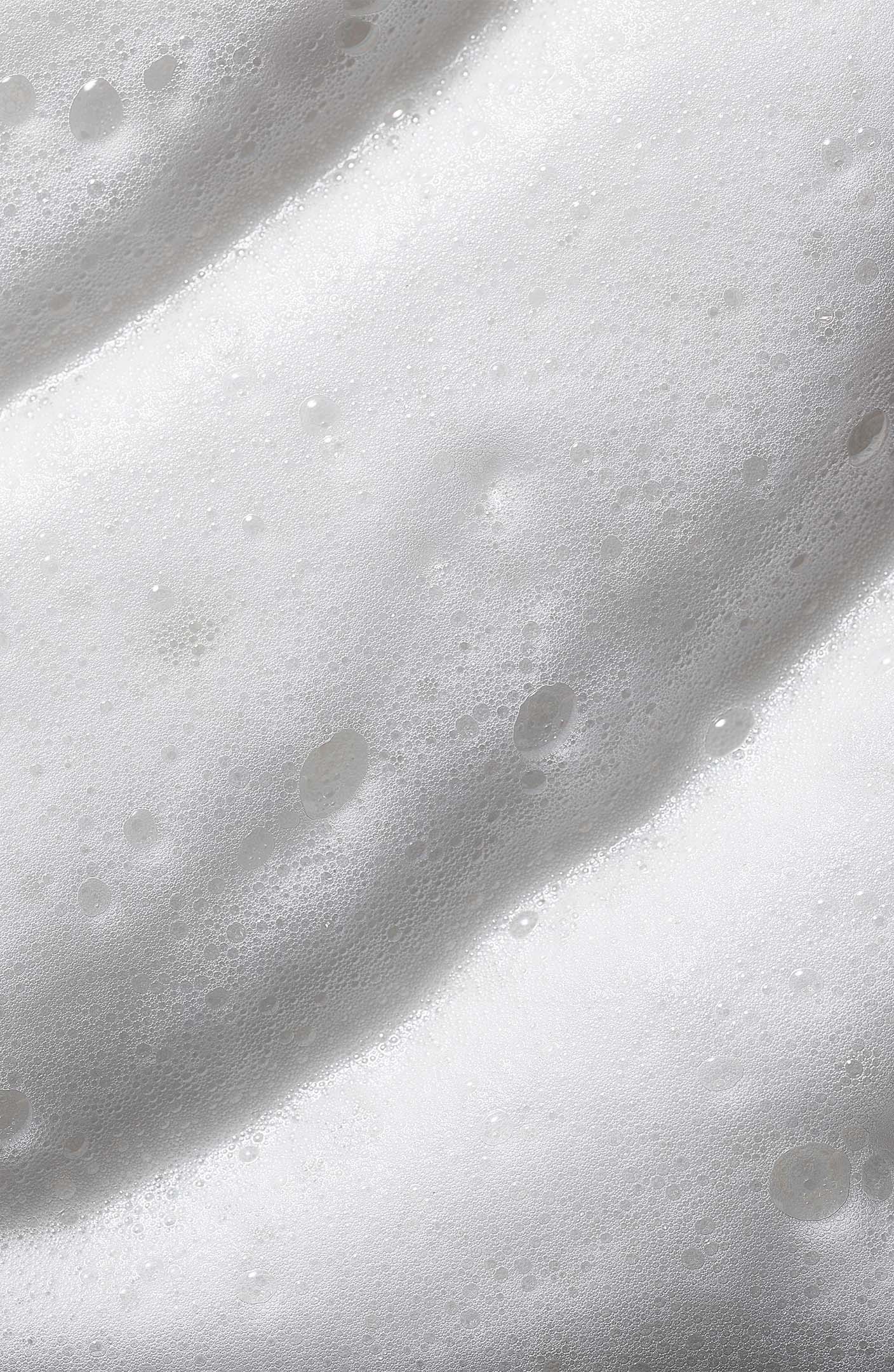 Nutriplenish™ Styling Treatment Foam - Image 2