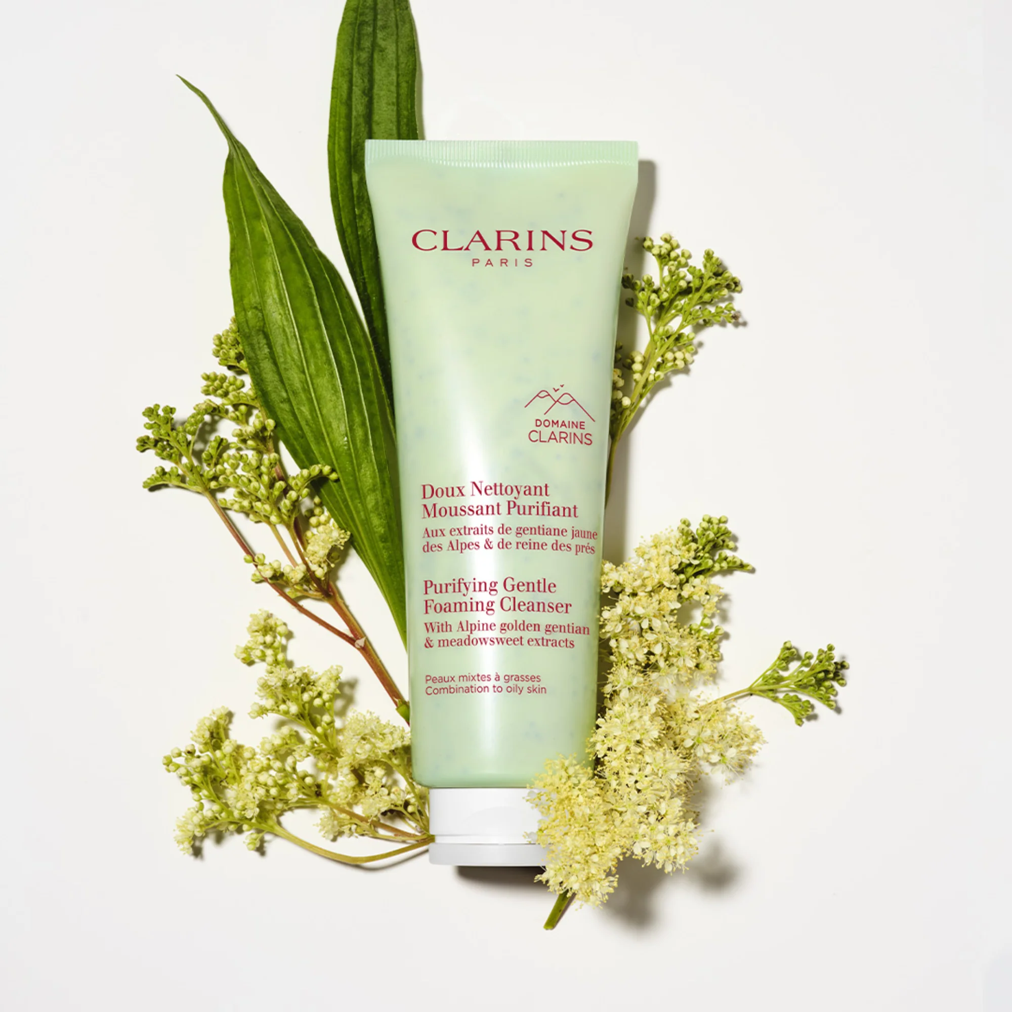 Purifying Gentle Foaming Cleanser - Image 4